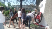 Возложение цветов  к памятнику преподавателям и студентам, защищавшим Родину в годы Великой Отечественной войны