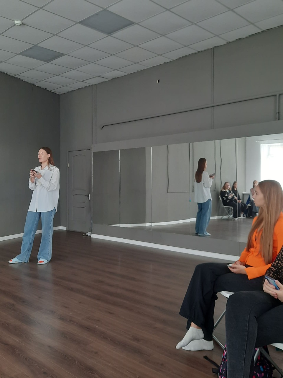 img03