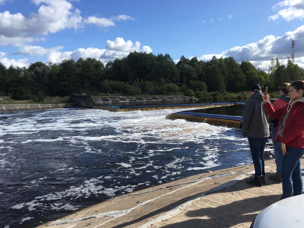 img03