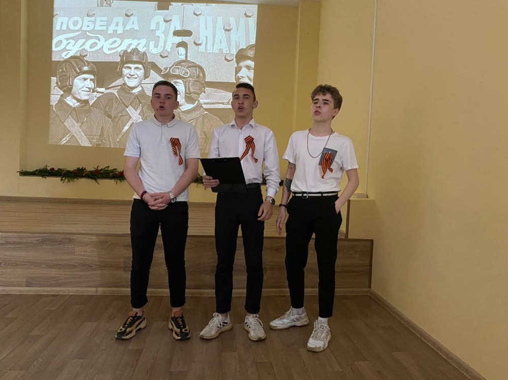 img03