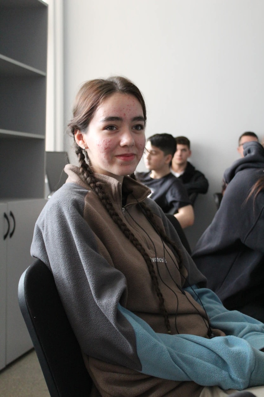 img03