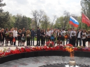 Возложение цветов 9 мая 2015 год