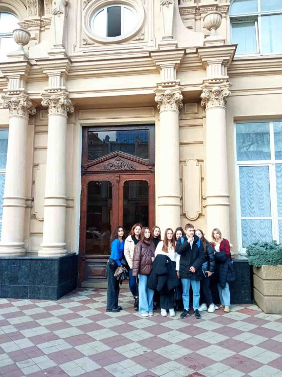 img03