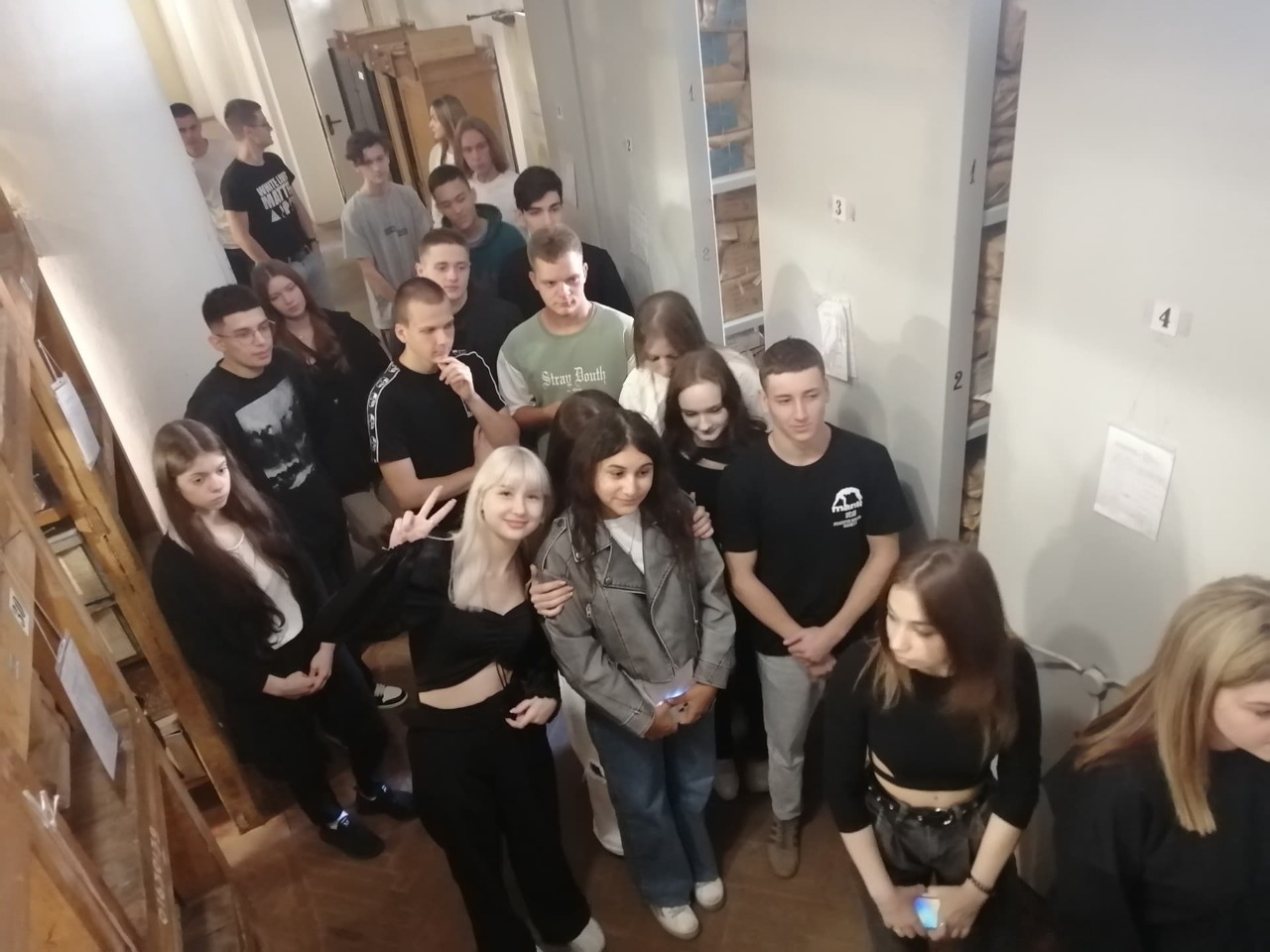img03