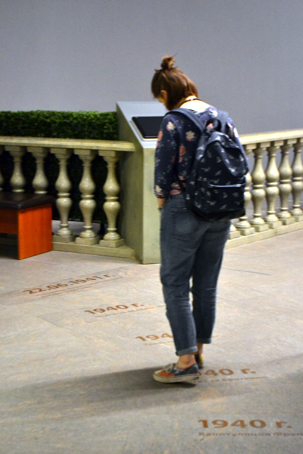 img03